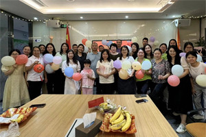 花好月圓，情滿中秋！